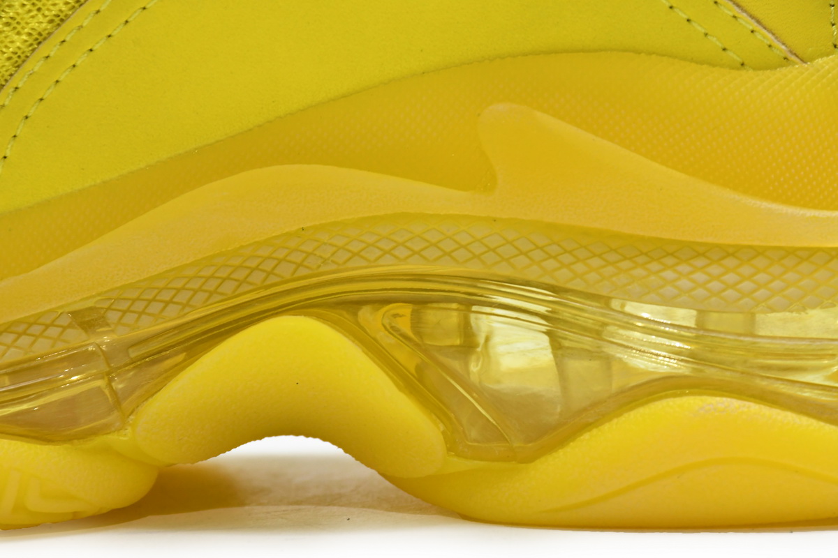 Ba***ci*ga Triple S Yellow   541624 W0901 7500