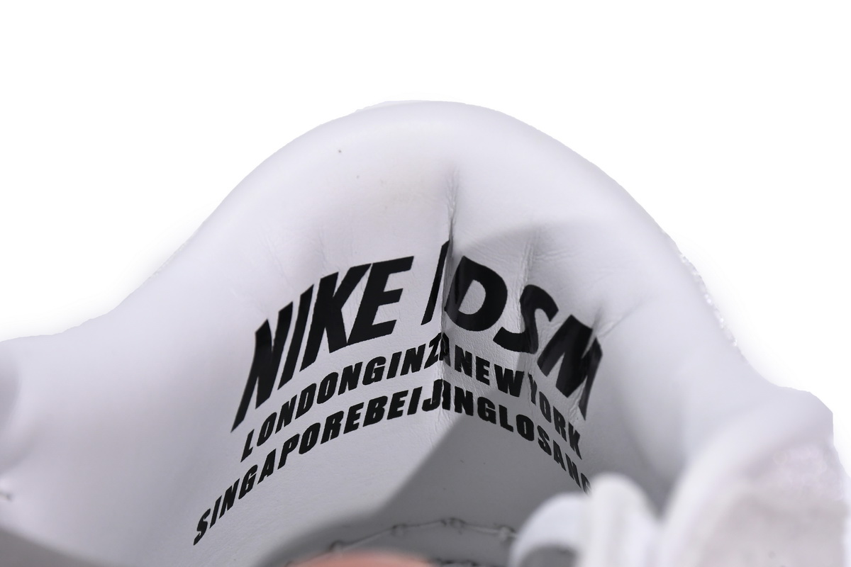 Dover Street Market x Nike Dunk Low Triple White   DH2686-100