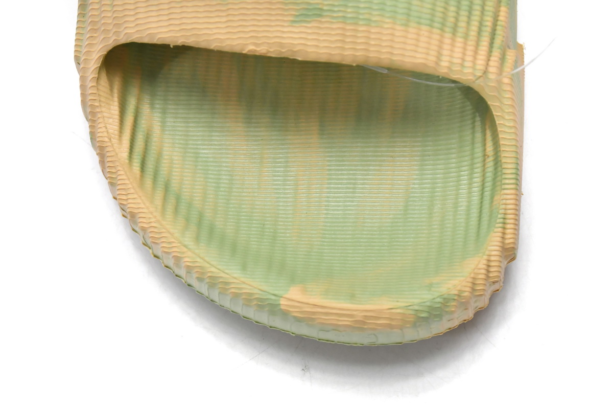 adidas originals Adilette 22 Slides Magic Lime Desert Sand  GY1597