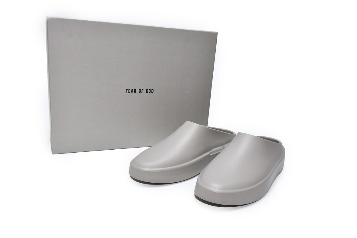 FEAR OF GOD The California Slip-On Concrete -333