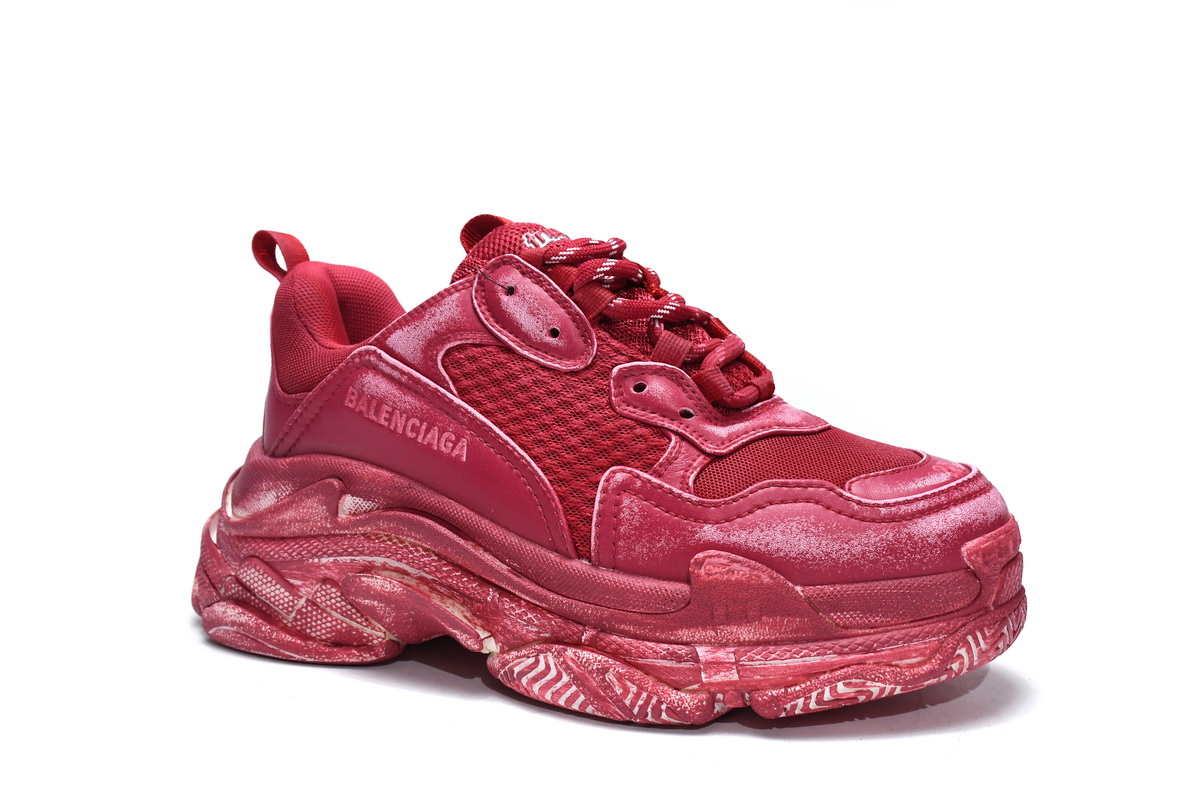 Ba***ci*ga Triple S Red  524039 W3CN3 6000