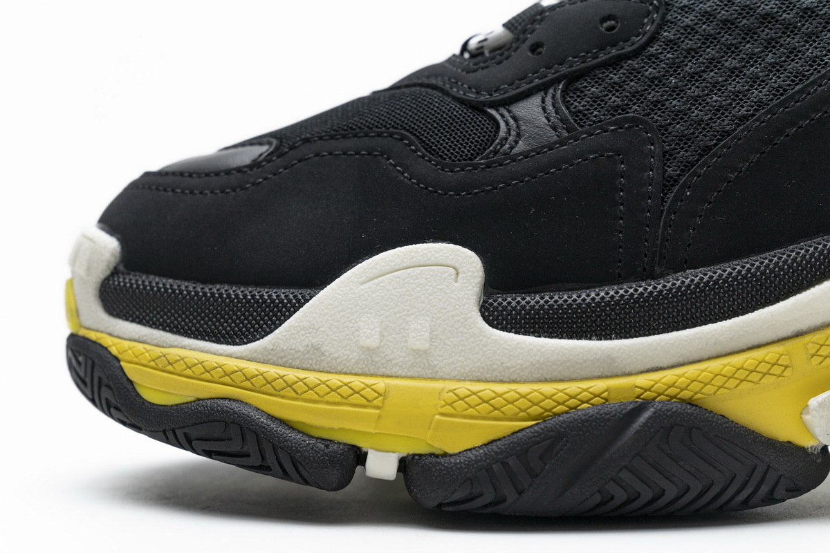 Ba***ci*ga Triple S Black Yellow  483513 W06E1 1078