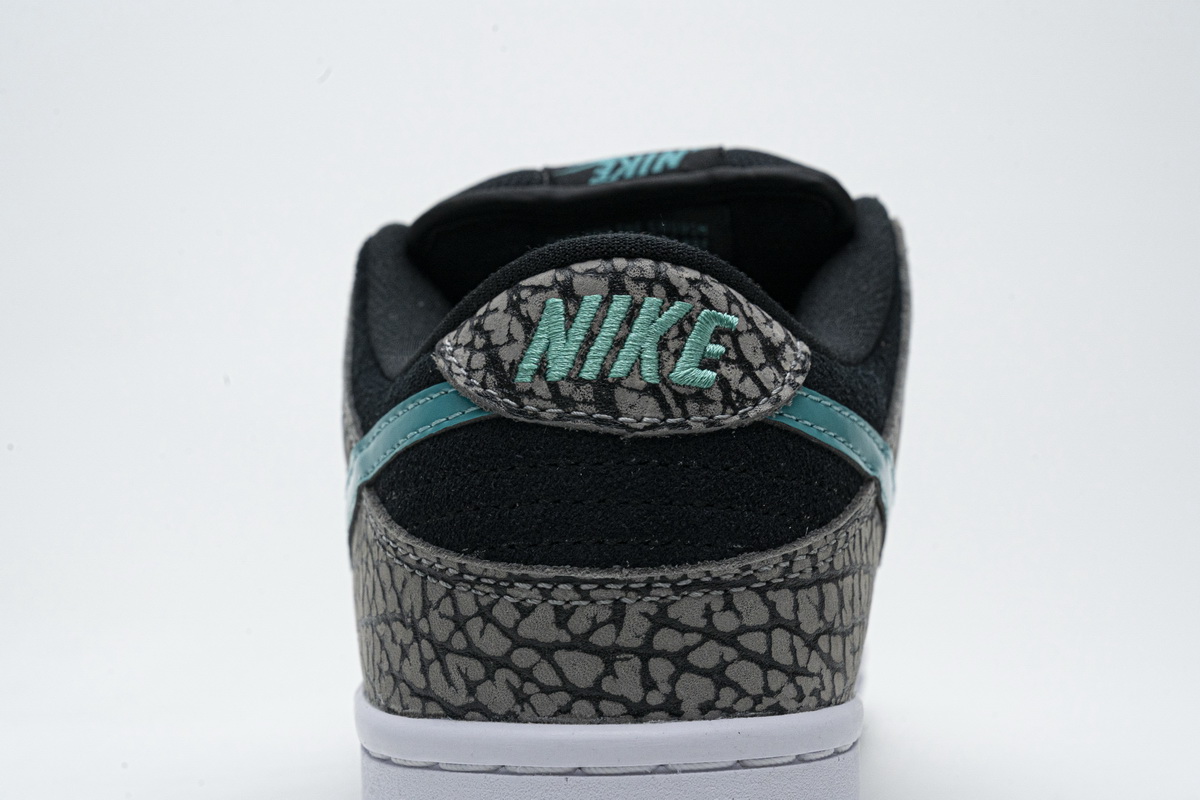 Nike SB Dunk Low “atmos Elephant”   BQ6817-009