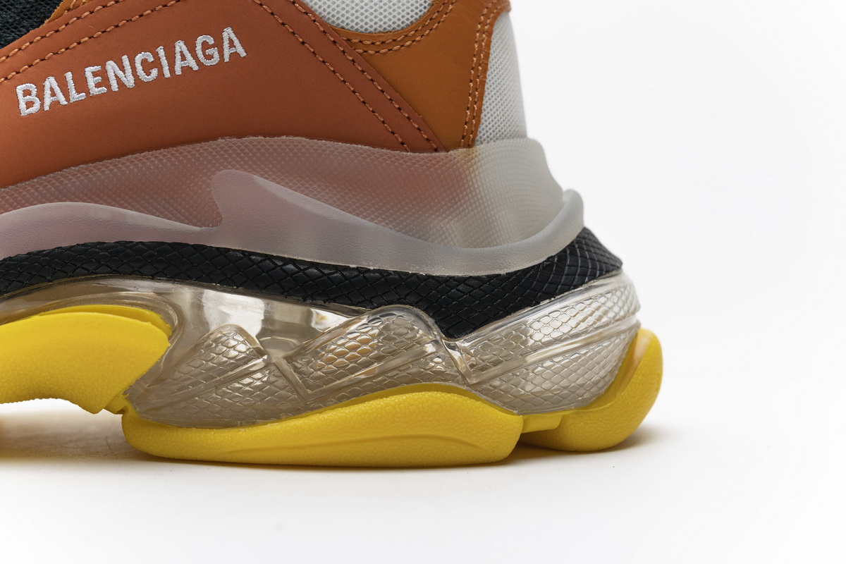Ba***ci*ga Triple S Black Orange  541624 W09E1 1766