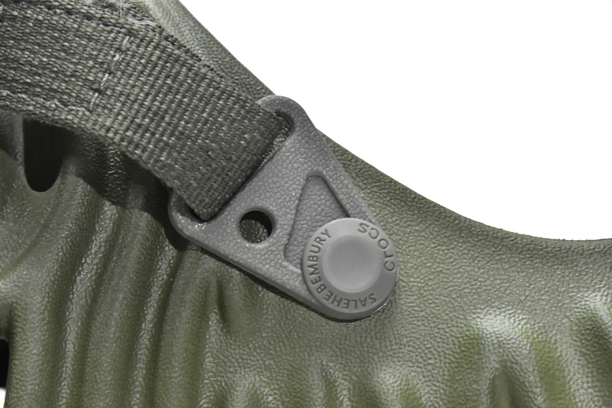 Saleke Bembury x Crocs Pollex Clog Cucumber   207393-309