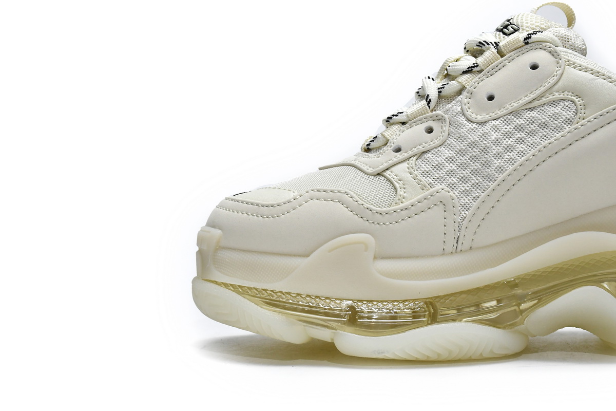 Ba***ci*ga Triple S Creamy White   541624 W2GA1 9100