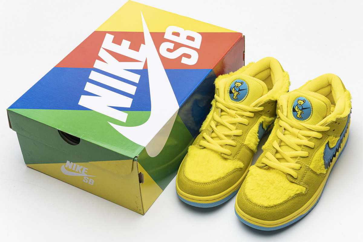 Grateful Dead x Nike SB Dunk Low“ Yellow Bear” CJ5378-700