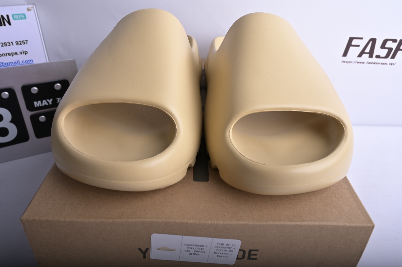 adidas Yeezy Slide DESSAN  FW6344