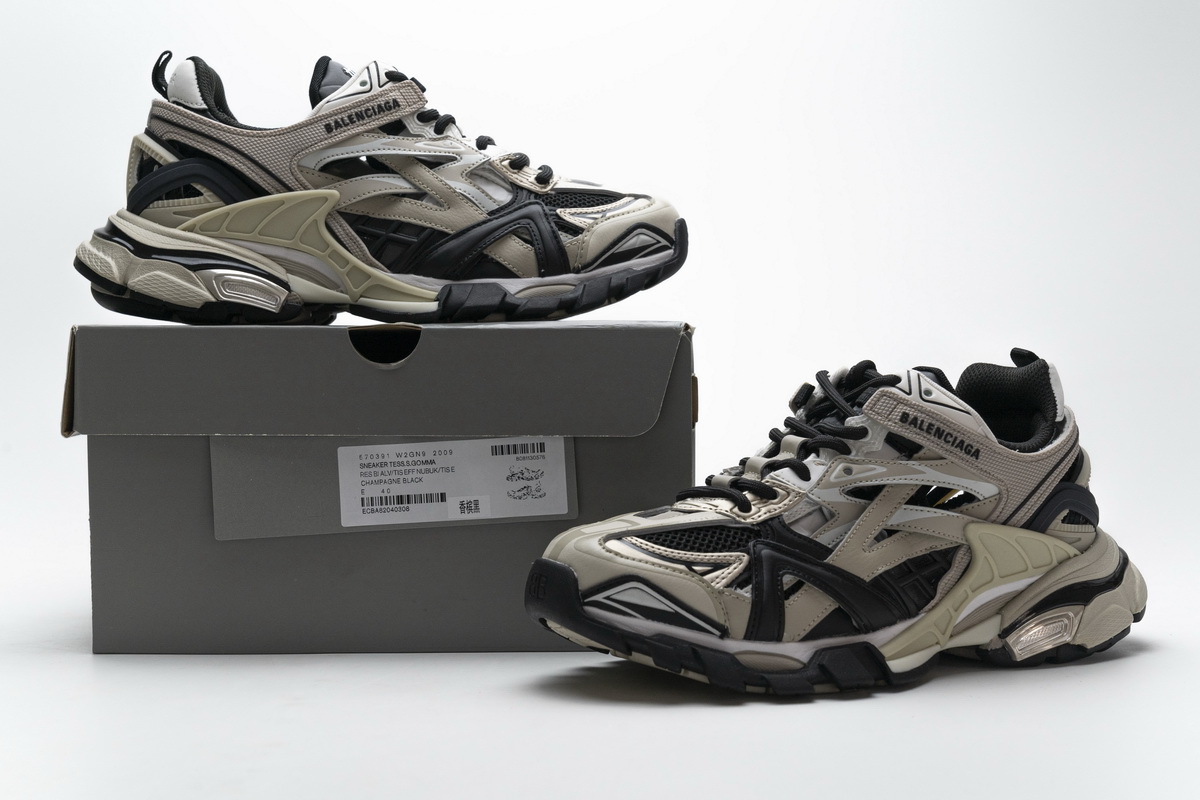 Ba***ci*ga Track 2 Sneaker Champagne Black   570391 W2GN9 2009