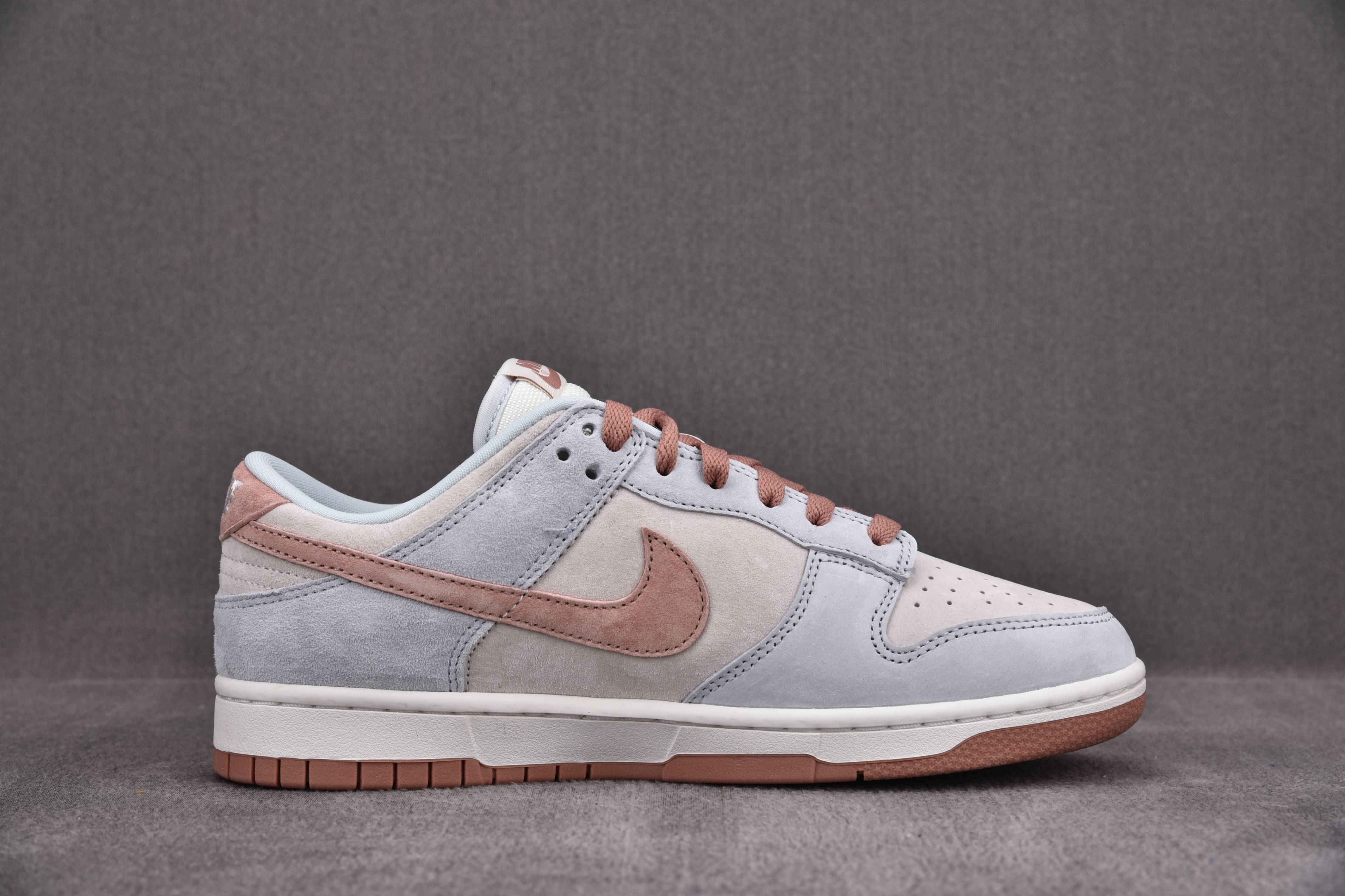 M Batch  Nike Dunk Low Fossil Rose  DH7577-001