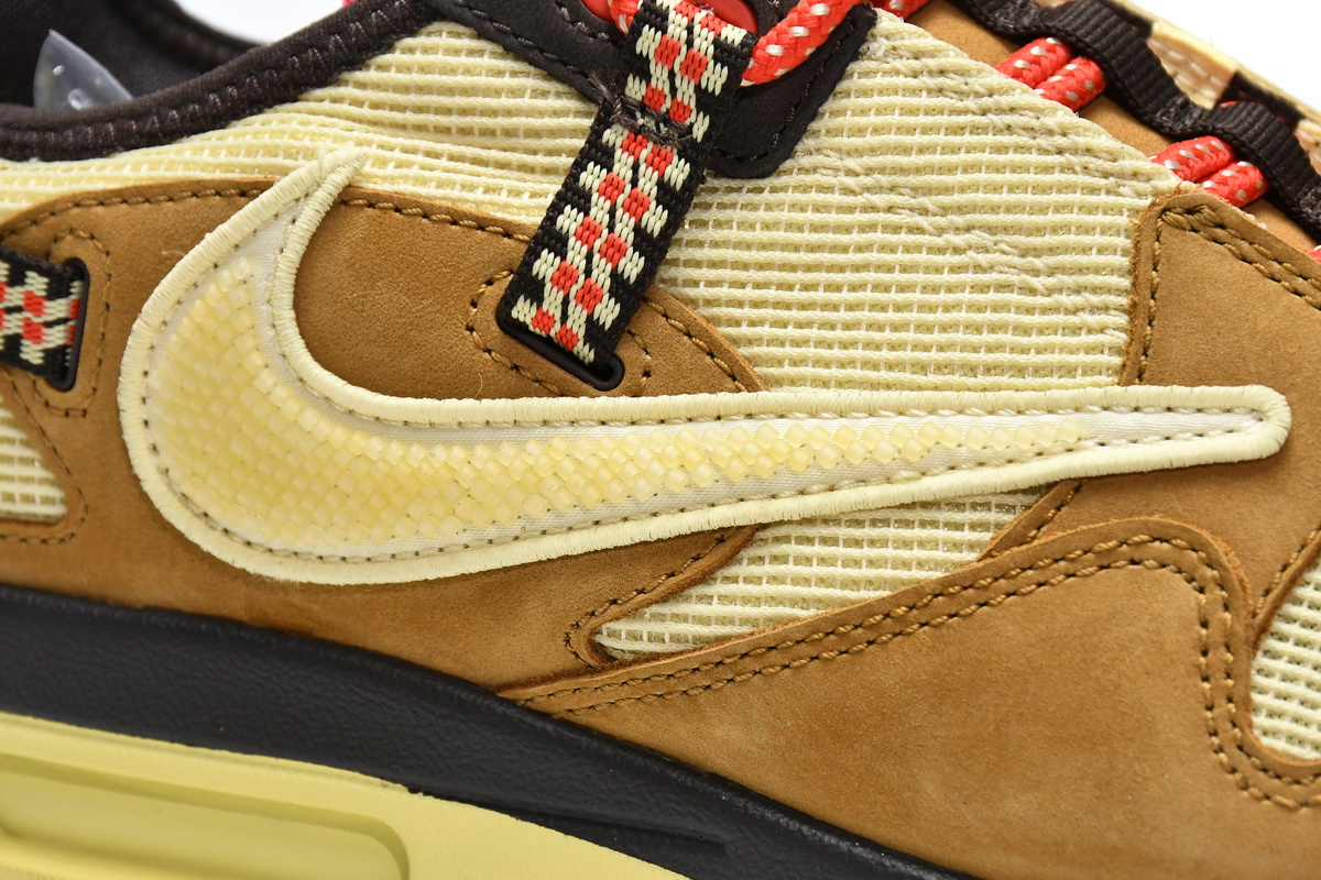 Travis Scott x Nike Air Max DO9392-701