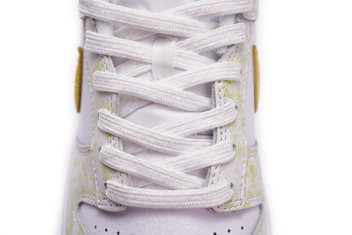 Nike Dunk Low Yellow Strike   DM9467-700
