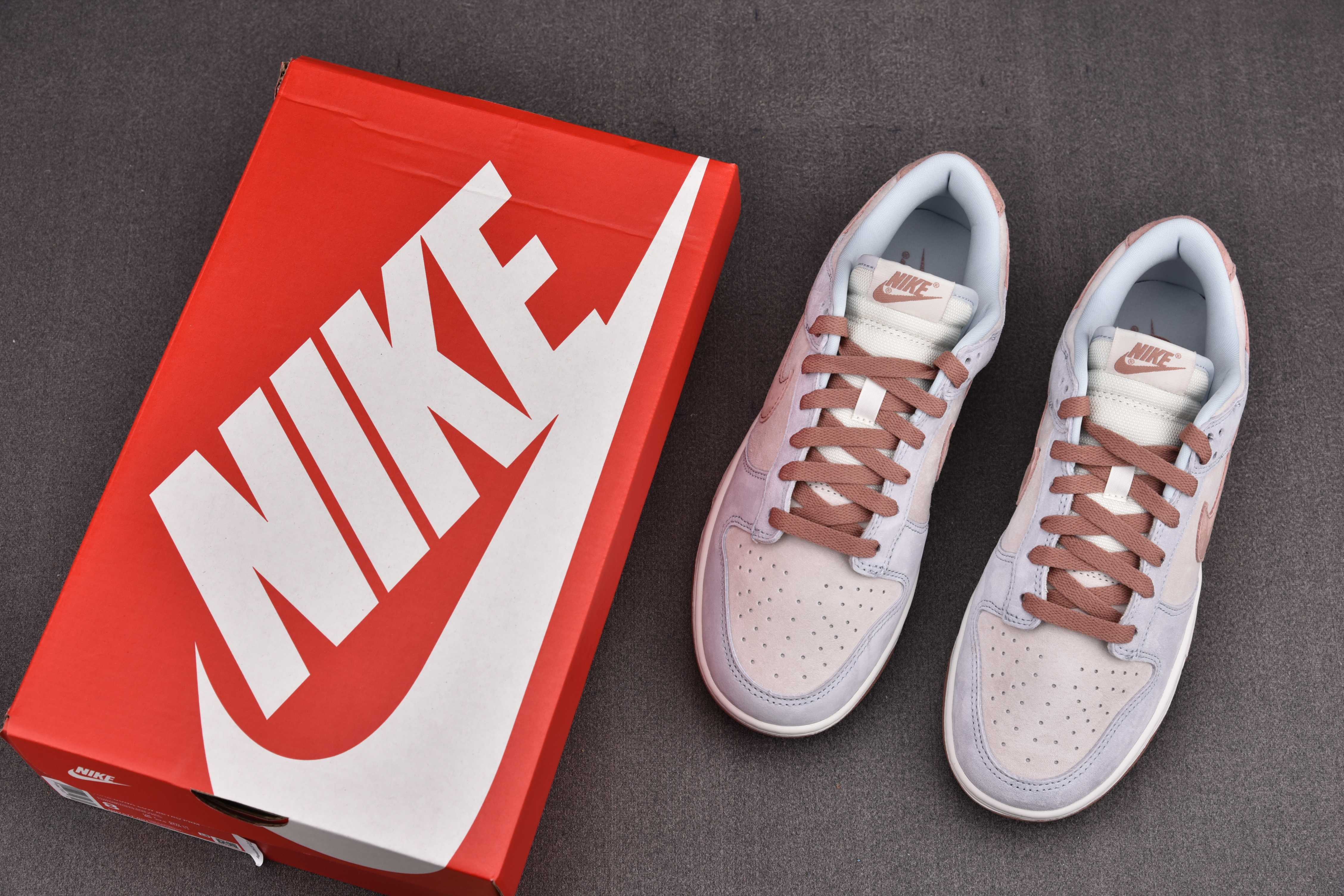 M Batch  Nike Dunk Low Fossil Rose  DH7577-001