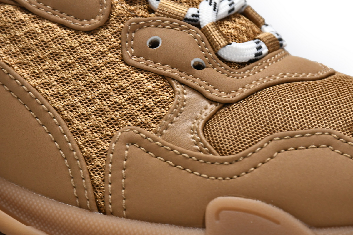 Ba***ci*ga Triple S Brown  541624 W2GA1 2706