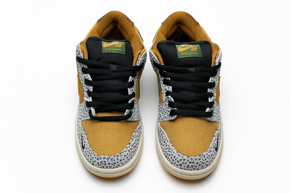 Nike SB Dunk Low “Safari”  CD2563-002