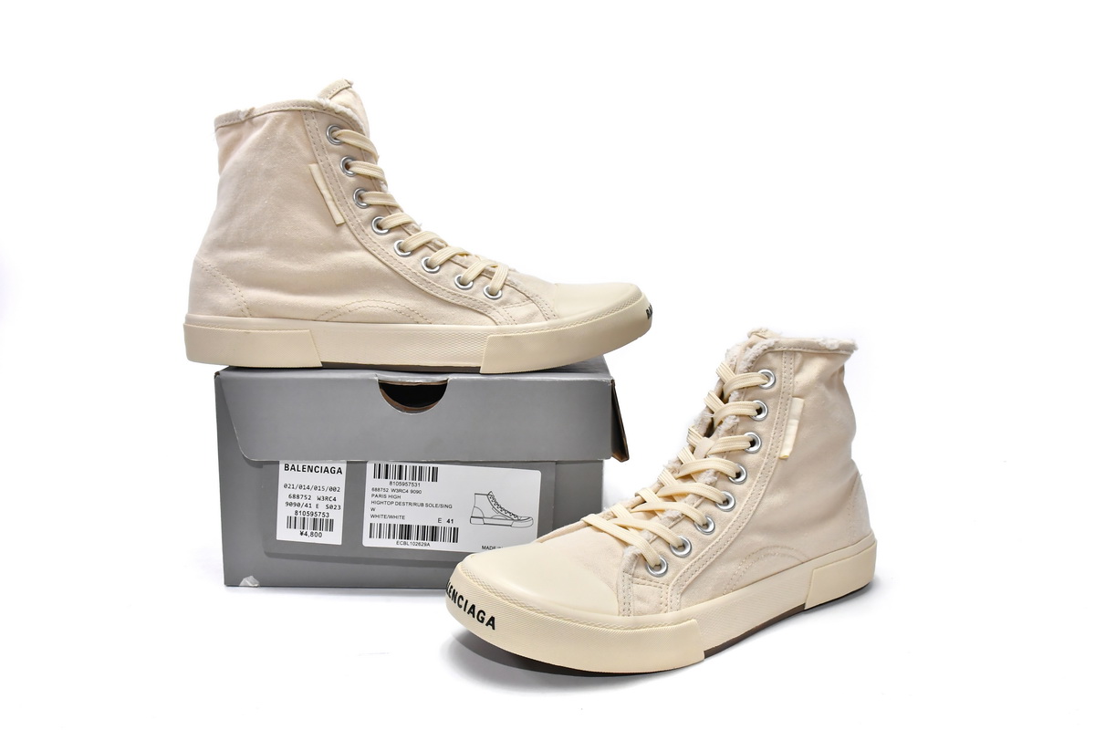 Ba***ci*ga Paris High Destroyed - White   688752 W3RC4 9090
