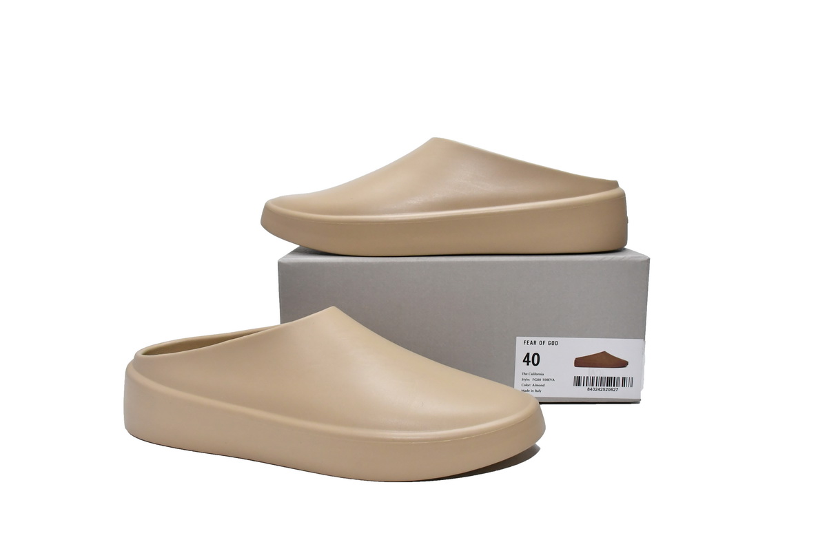 FEAR OF GOD The California Slip-On Almond -1111