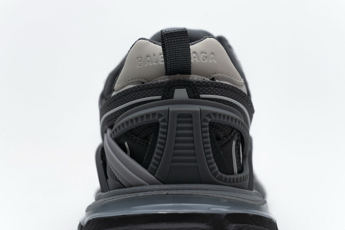 Ba***ci*ga Track 2 Sneaker Medium Grey  570391 W2GN3 1285