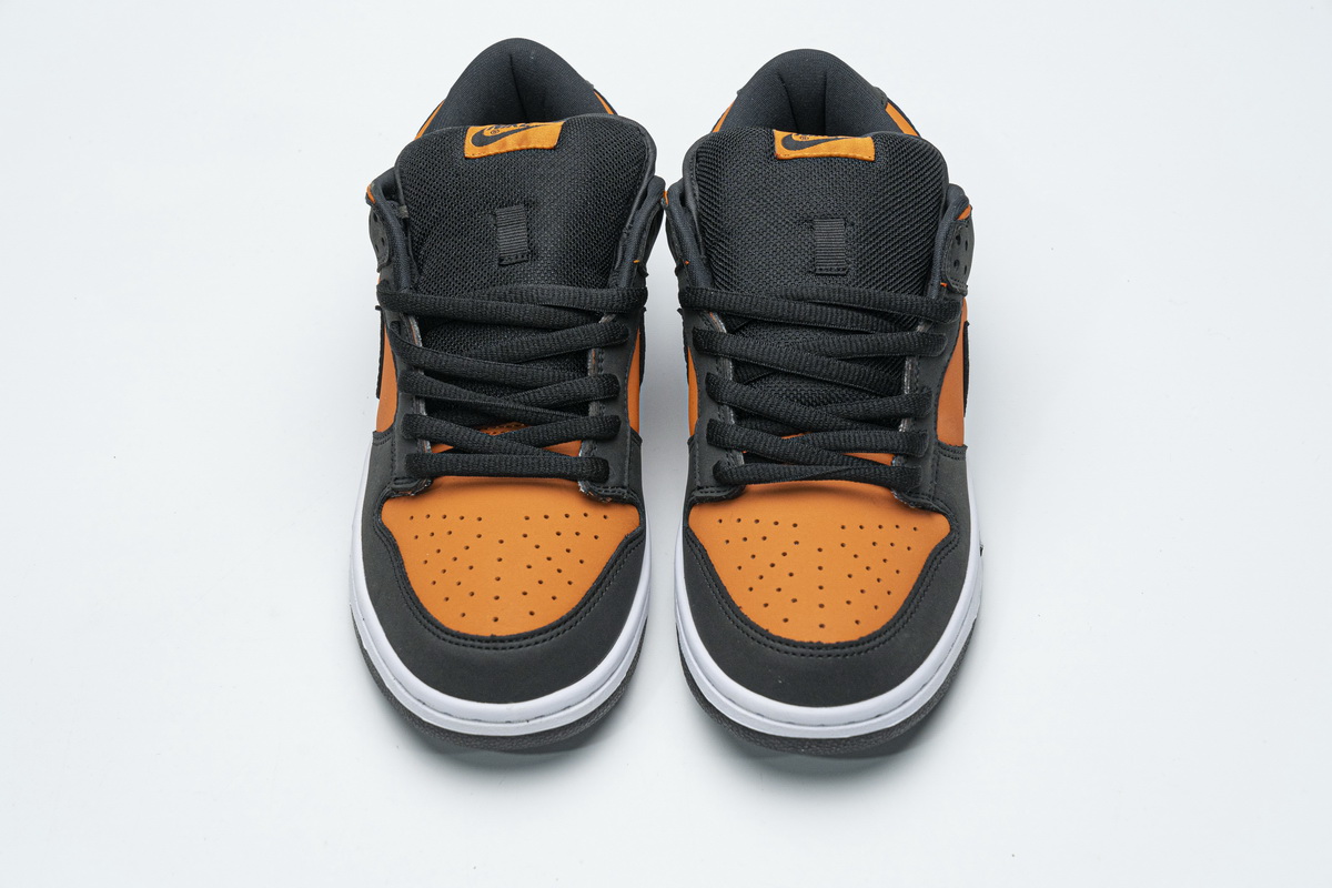Nike SB Dunk Low Pro “Orange Flash”  304292-801