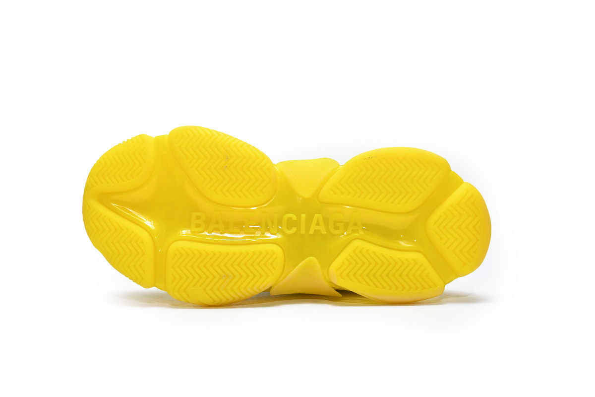 Ba***ci*ga Triple S Yellow   541624 W0901 7500