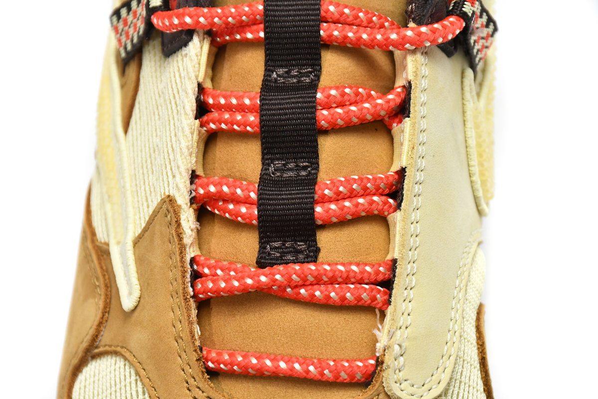 Travis Scott x Nike Air Max DO9392-701
