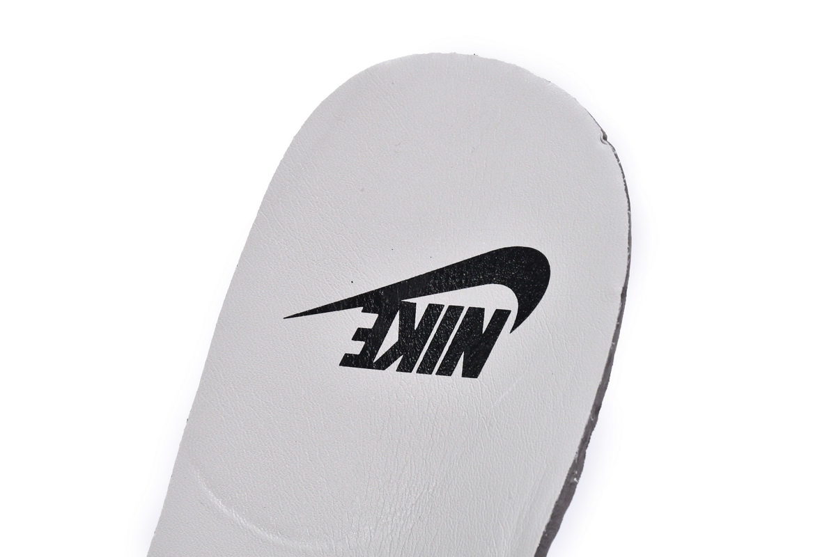 Dover Street Market x Nike Dunk Low Triple White   DH2686-100