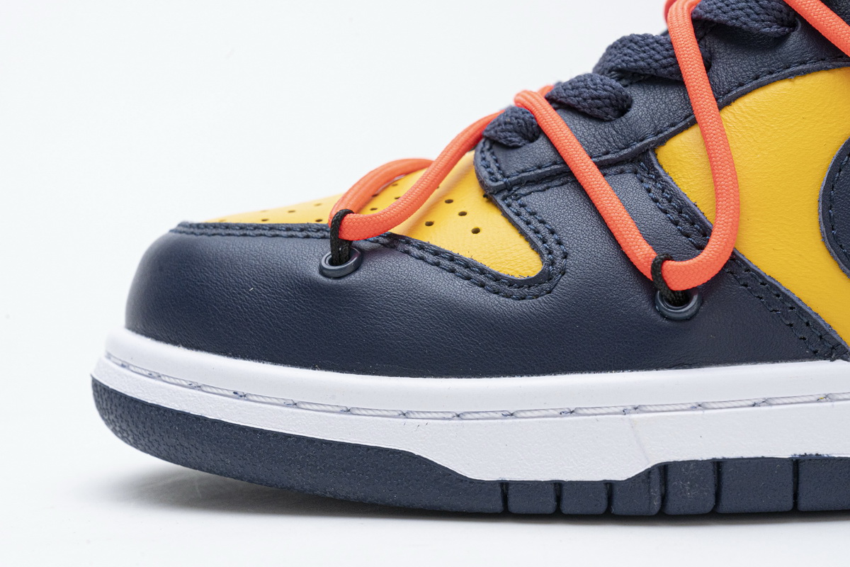 OFF WHITE X Nike Dunk SB Low White Michigan  CT0856-700