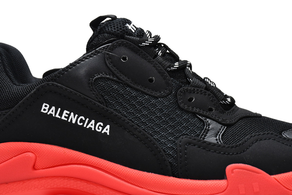 Ba***ci*ga Triple S Black Dark Red   536737 W2FZ1 1060