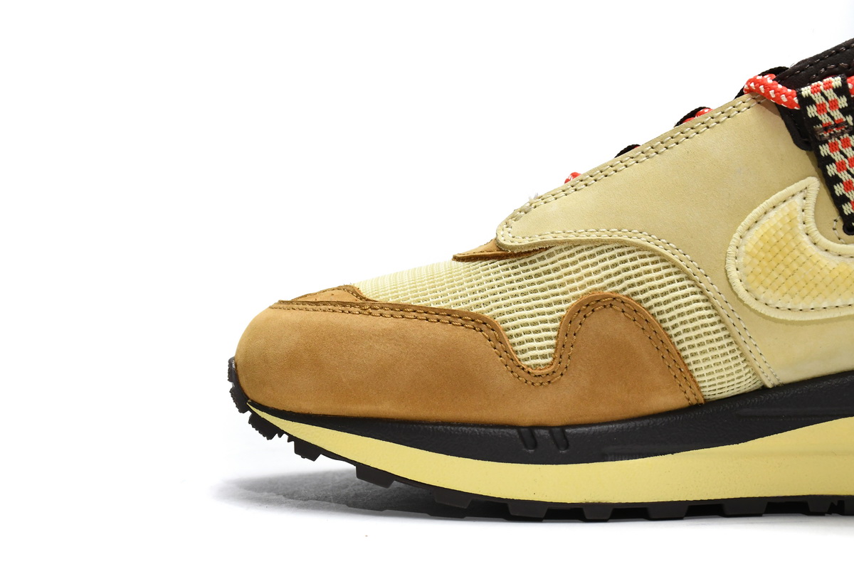 Travis Scott x Nike Air Max DO9392-701