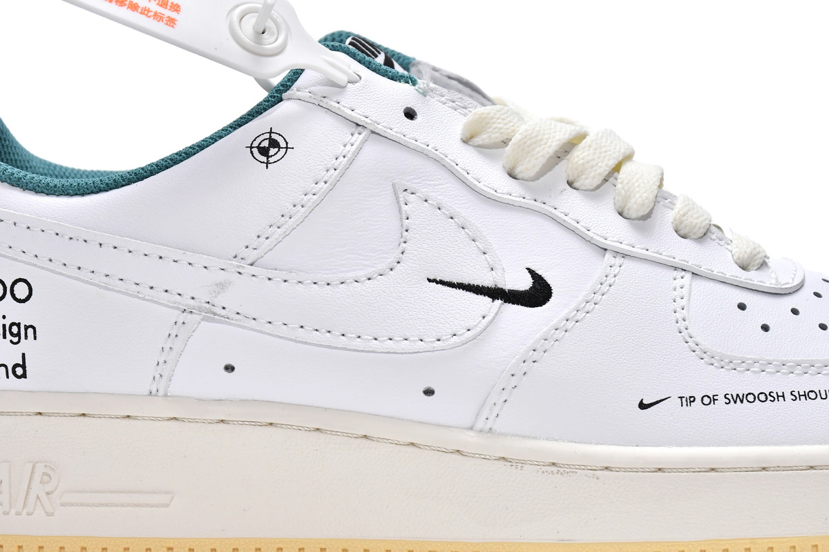 Nike Air Force 1‘07 LE Starfish DM0970-111