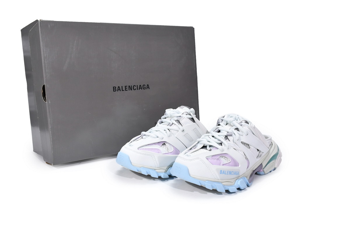 Ba***ci*ga Track Macaron   542436 W3AC4 9045