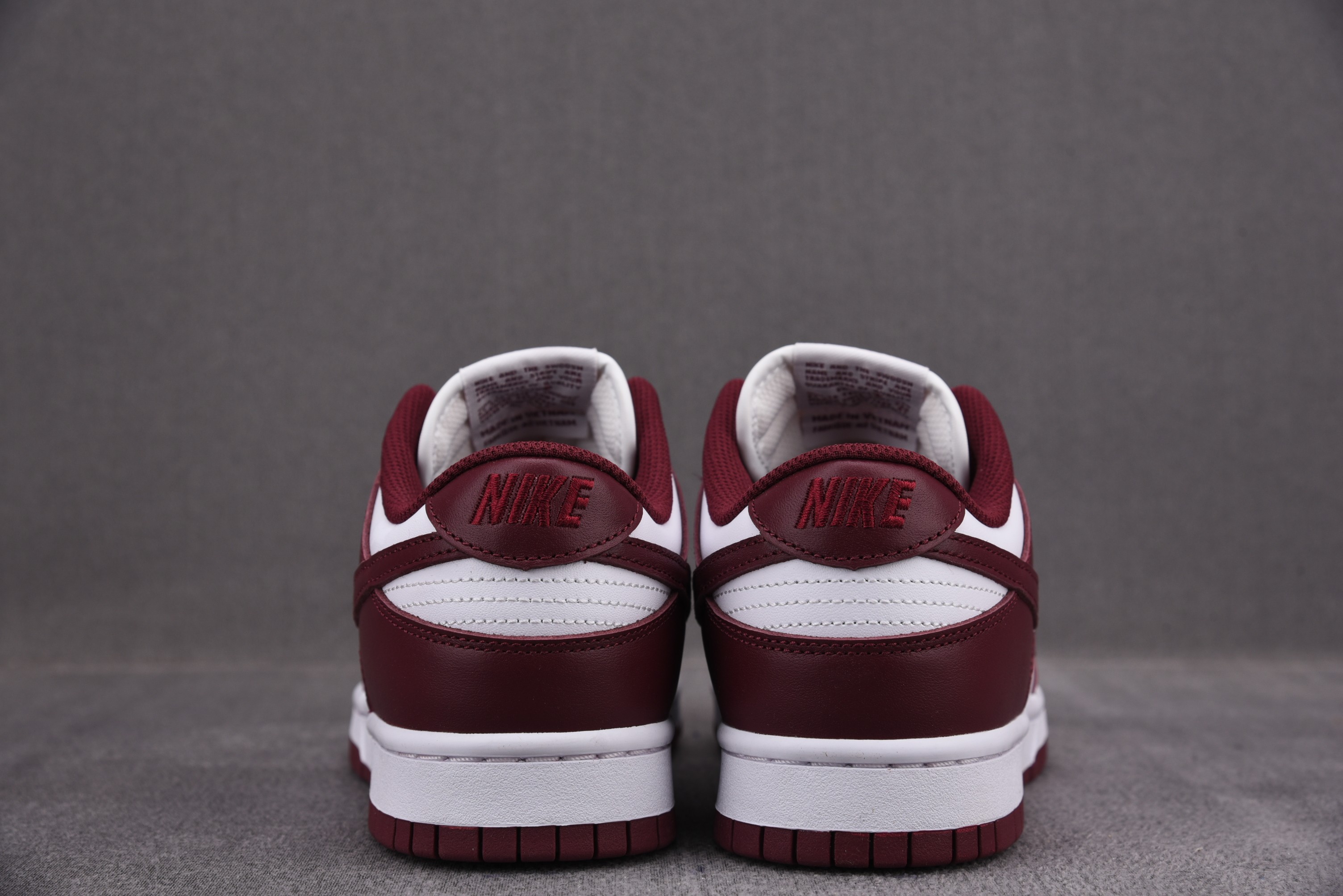 M Batch  Dunk Low “Dark Beetroot”   1503-108