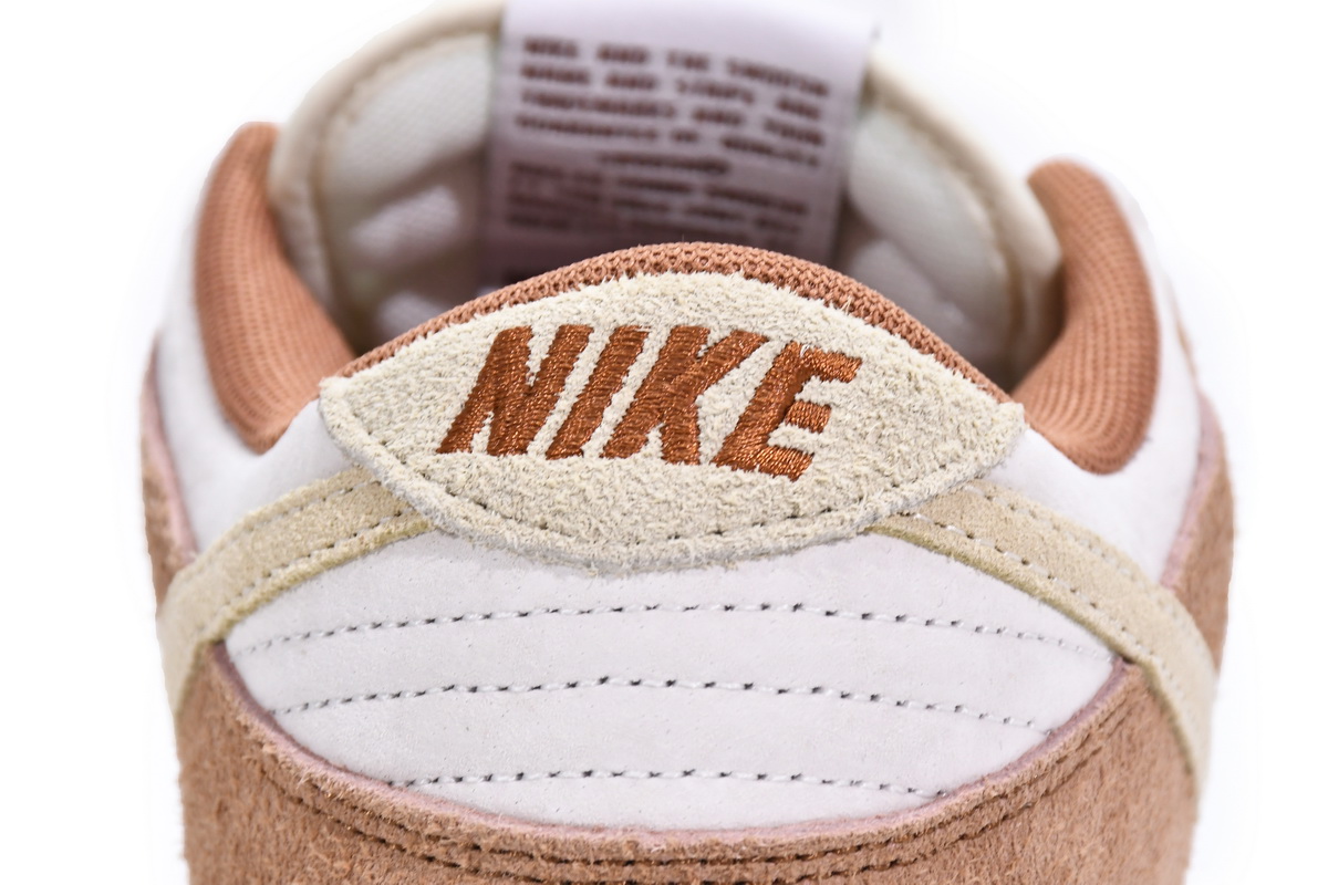 Nike Dunk SB Low PRM Medium Curry   DD1390-100