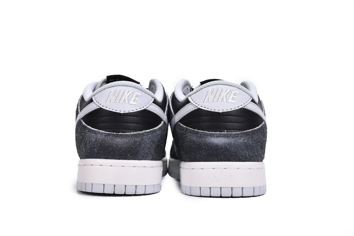 Nike Dunk Low Retro PRM Zebra   DH7913-001