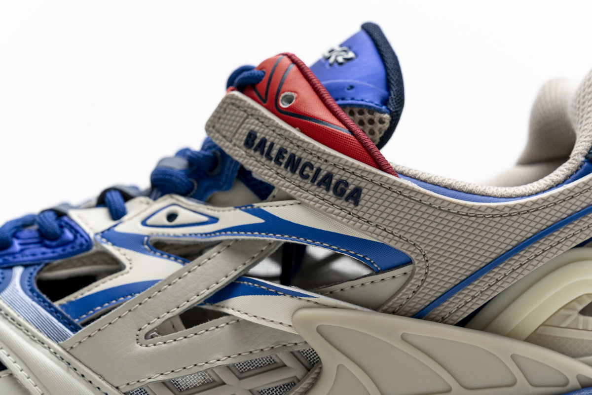 Ba***ci*ga Track 2 Sneaker Beige Blue  570391 W2GN2 8570