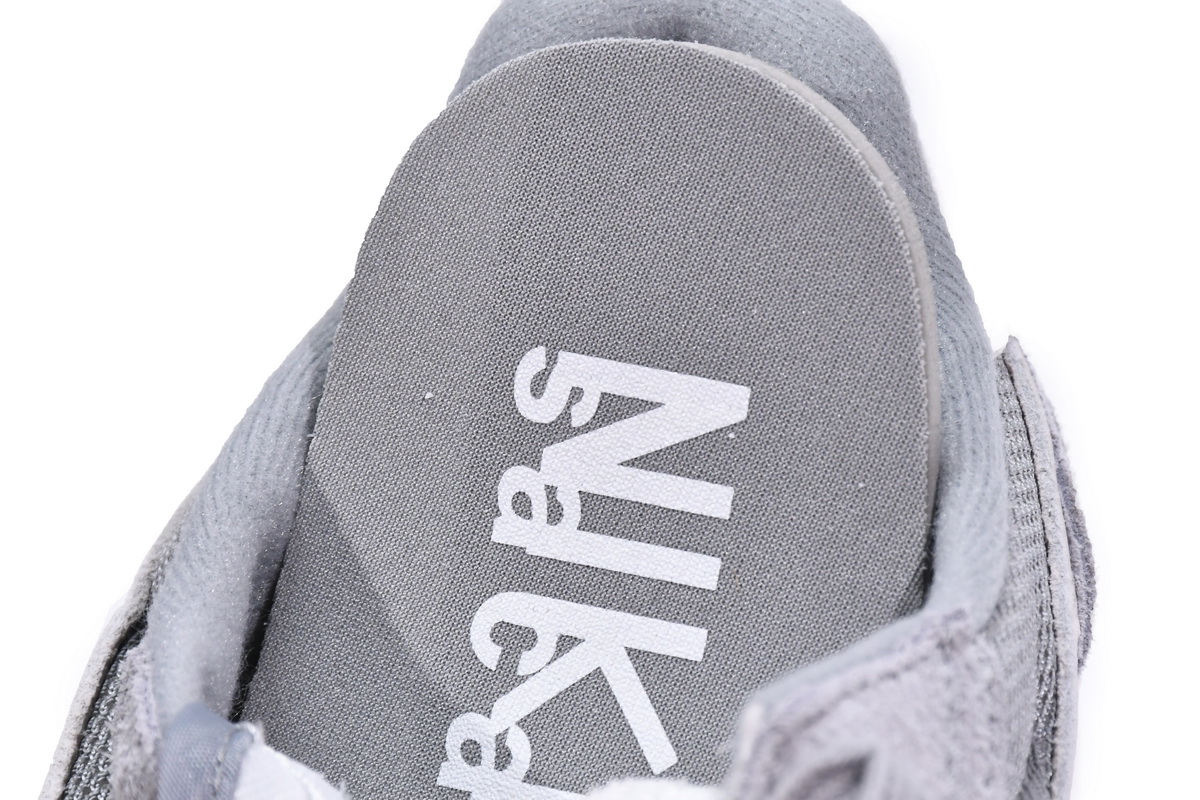 Fragment Design x sacai x Nike LDWaffle Light Smoke Grey DH2684-001