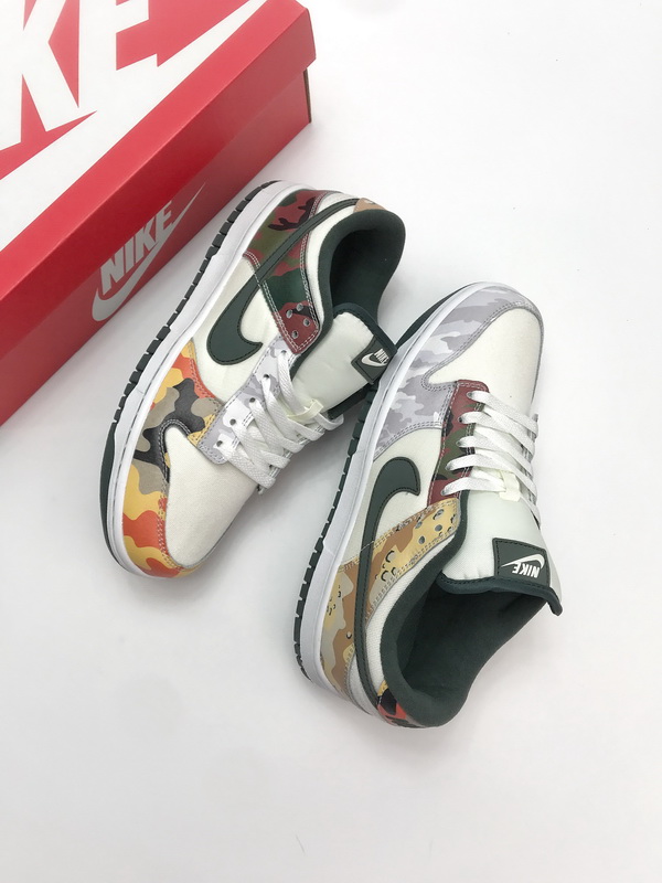 Nike Dunk Low SE Sail Multi-Camo   DH0957-100