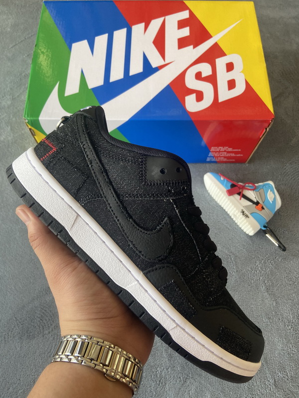 Verdy X Nike SB Dunk Low Pro QS Wasted Youth  DD8386-001
