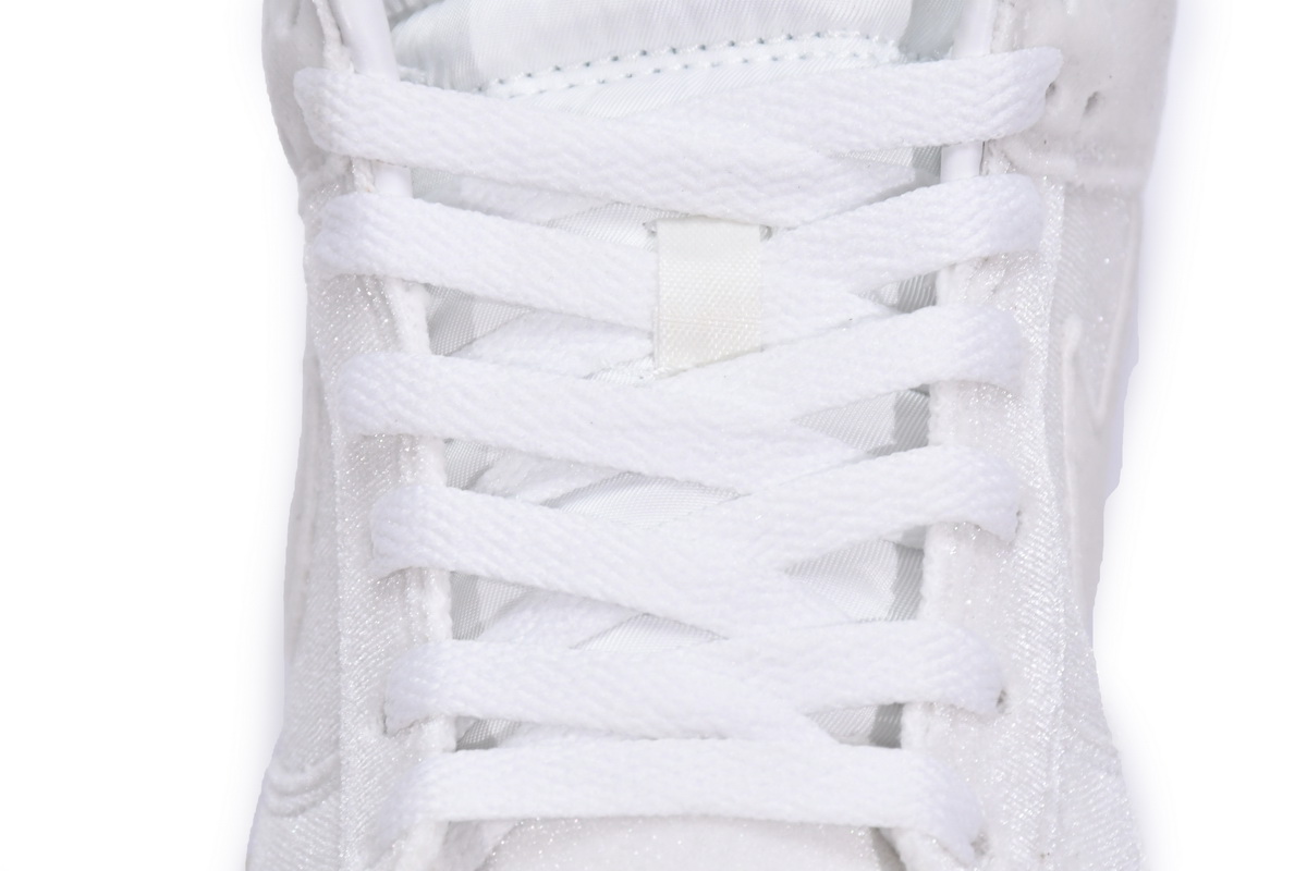 Dover Street Market x Nike Dunk Low Triple White   DH2686-100