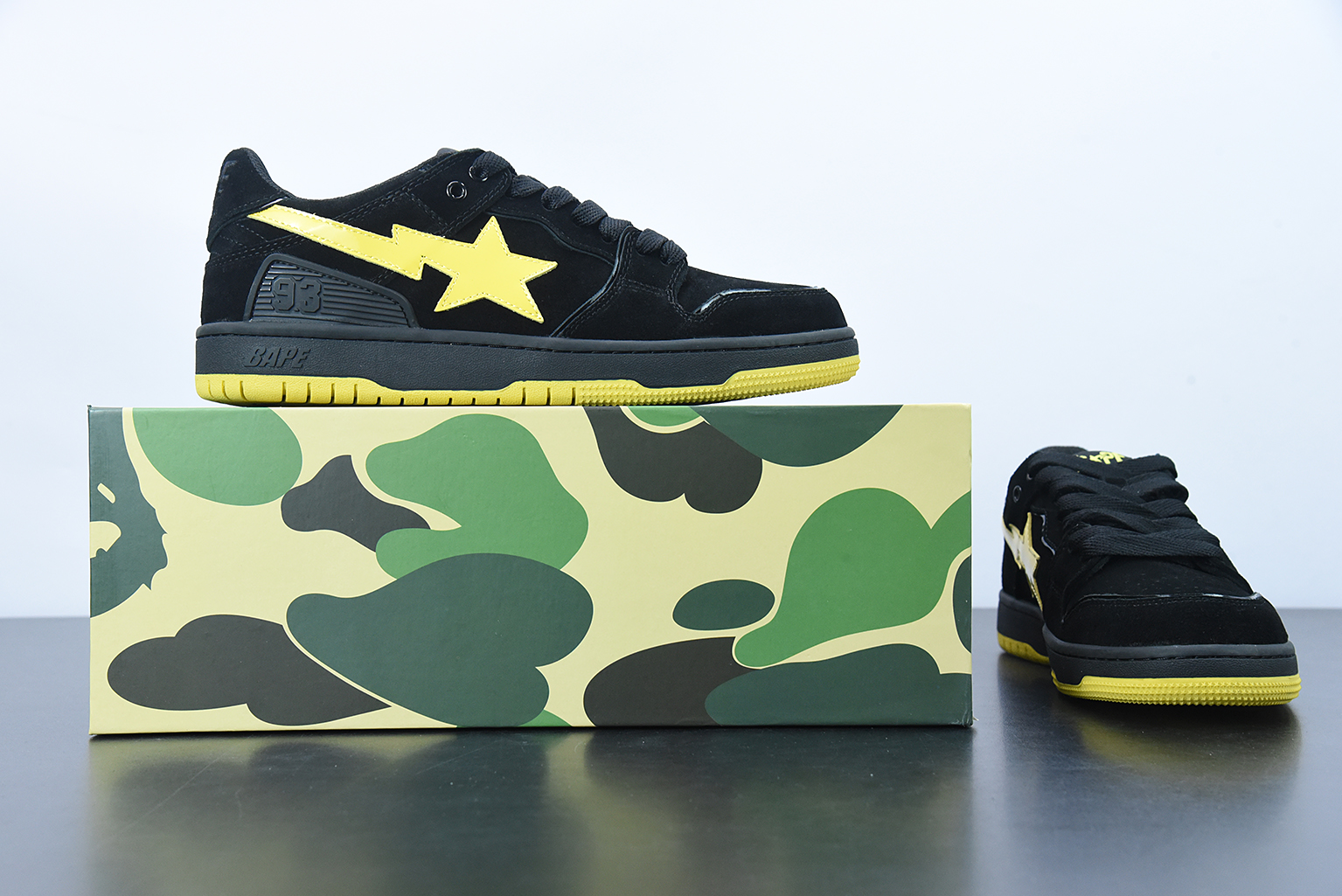 A Bathing Ape Sk8 Sta Black Electric Yellow 1G701090005