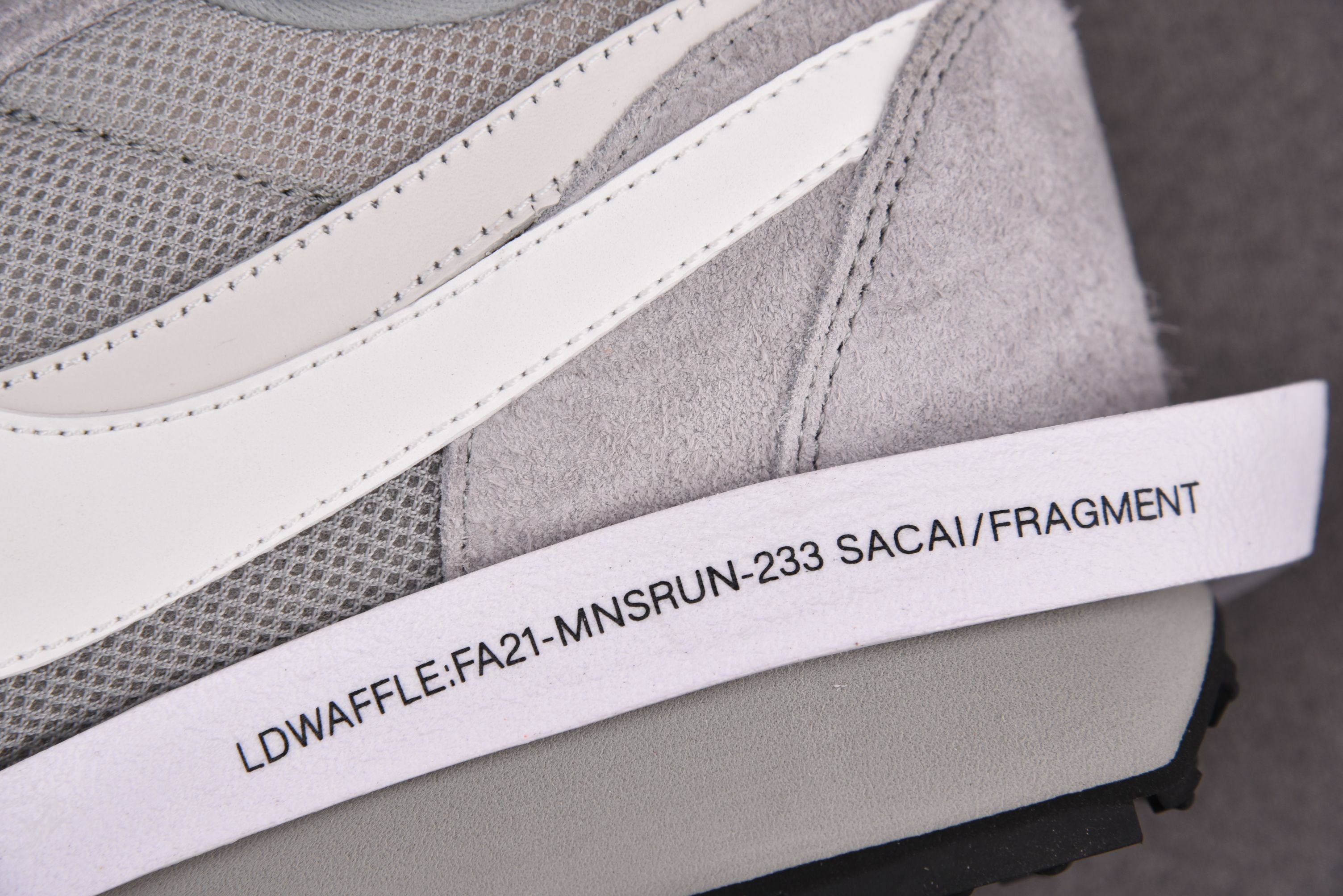 Fragment x Sacai x Nik LDWaffle “Light Smoke Grey”   DH2684-001