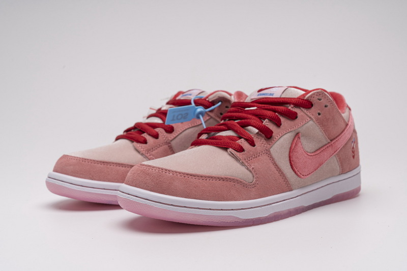 Nike SB Dunk Low Pro Valentines Day   CT2552 800
