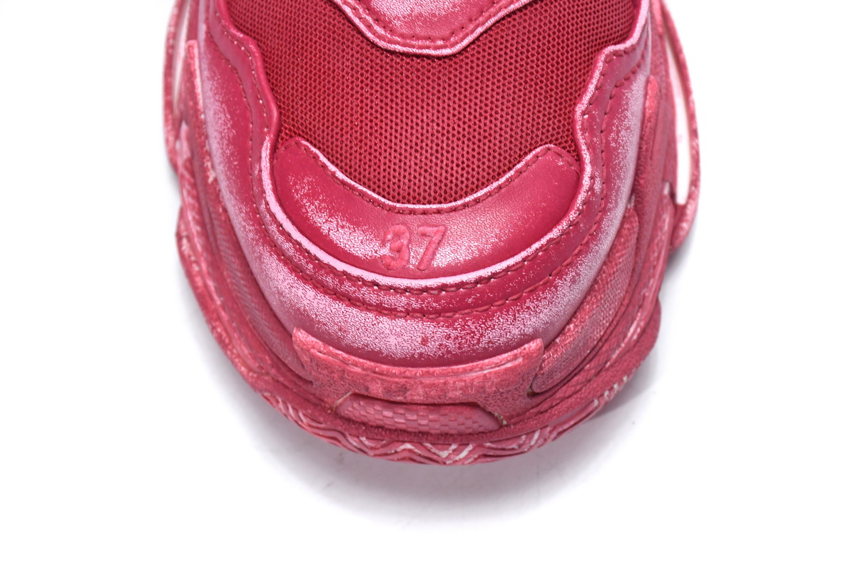 Ba***ci*ga Triple S Red  524039 W3CN3 6000