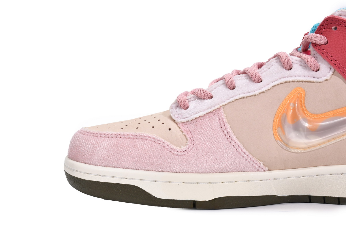 Social Status x Nike Dunk Mid Strawberry Milk   DJ1173-600