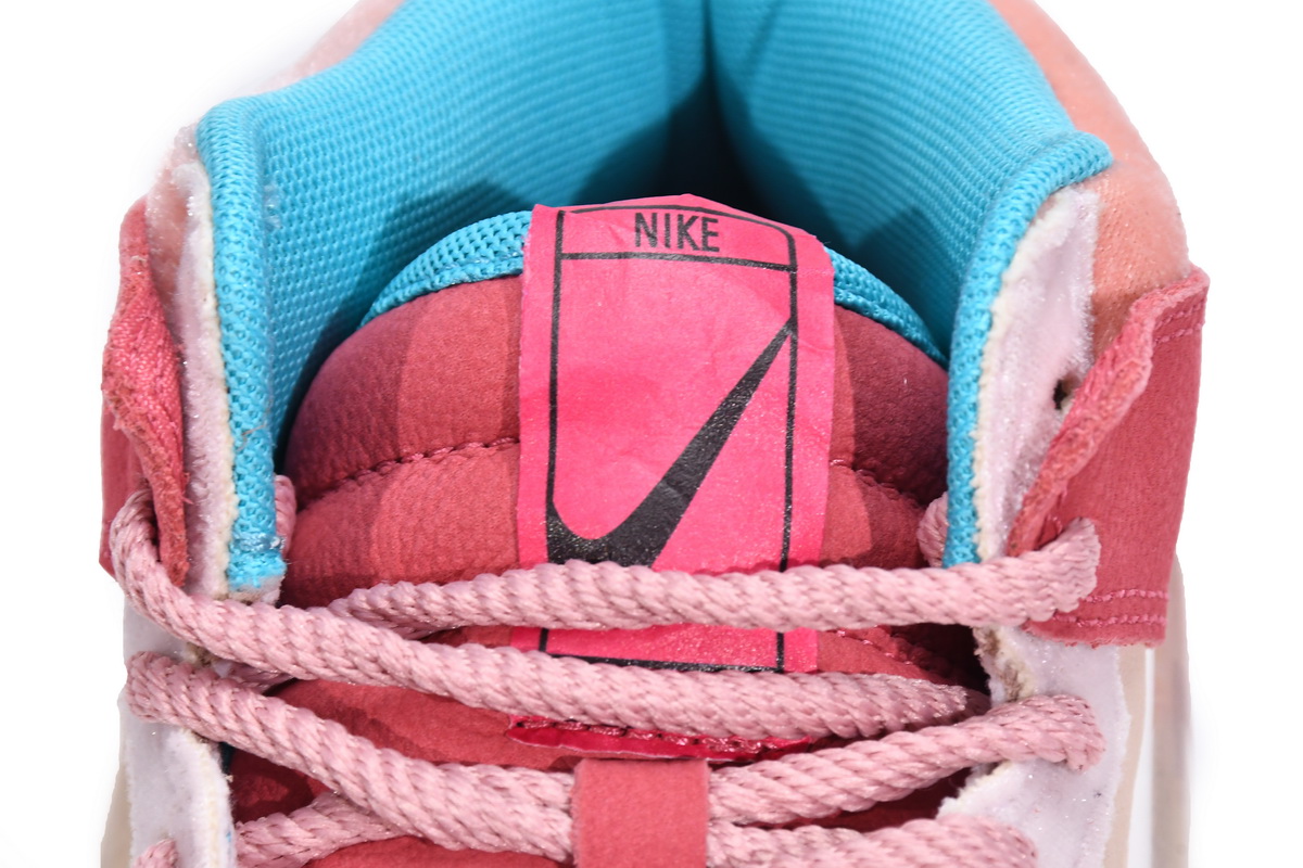 Social Status x Nike Dunk Mid Strawberry Milk   DJ1173-600