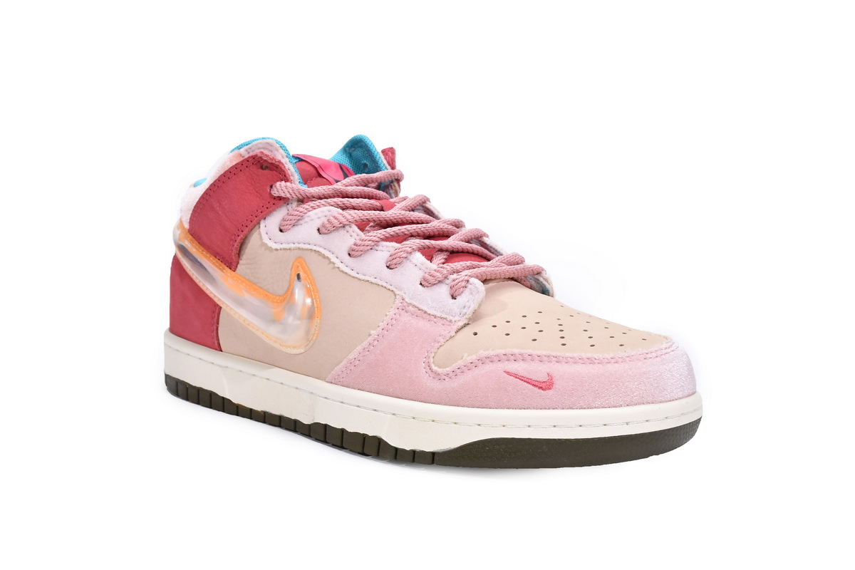 Social Status x Nike Dunk Mid Strawberry Milk   DJ1173-600