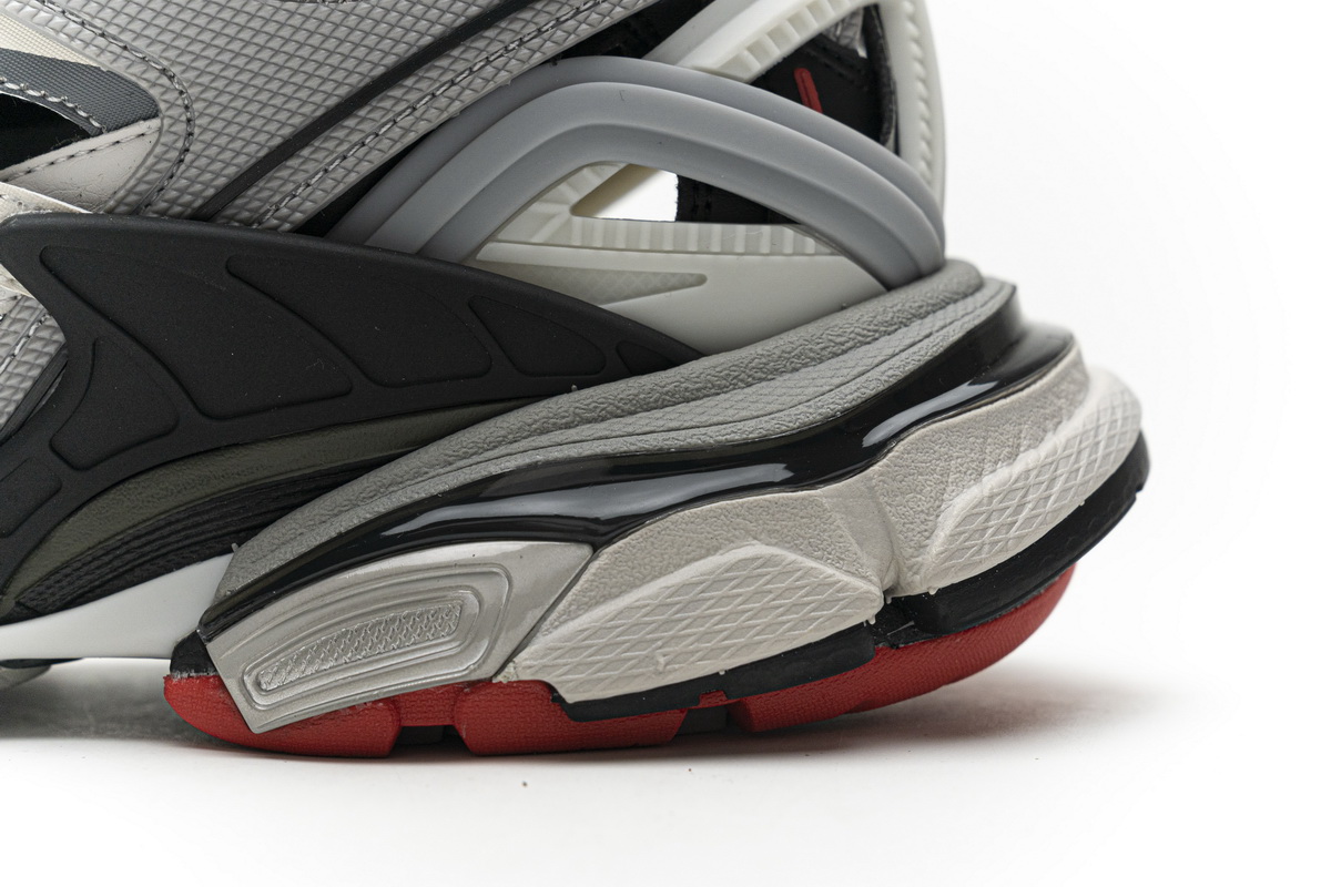 Ba***ci*ga Track 2 Sneaker Grey Red   570391 W2GN3 1003