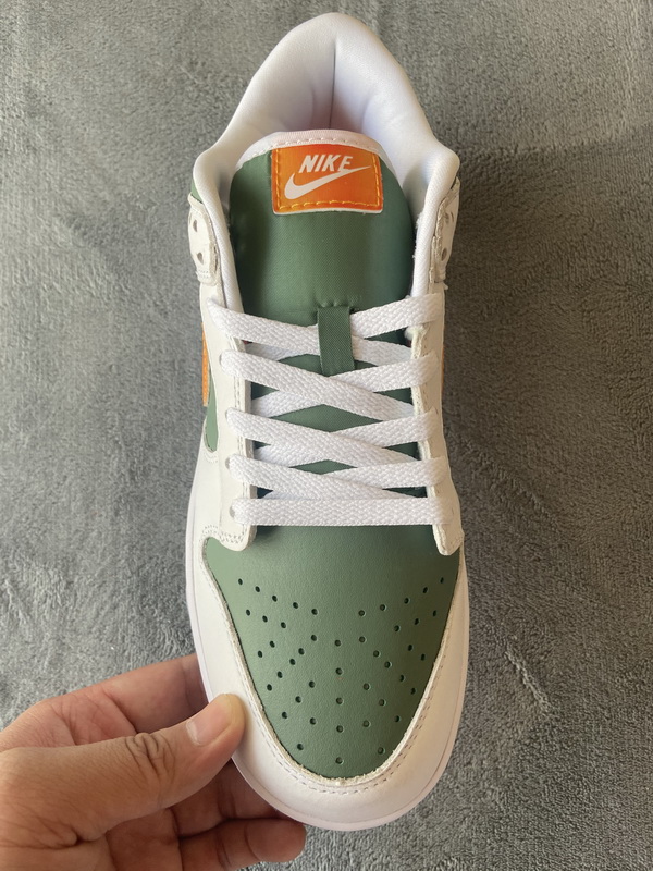 Nike Dunk Low NY vs NY  DN2489-300