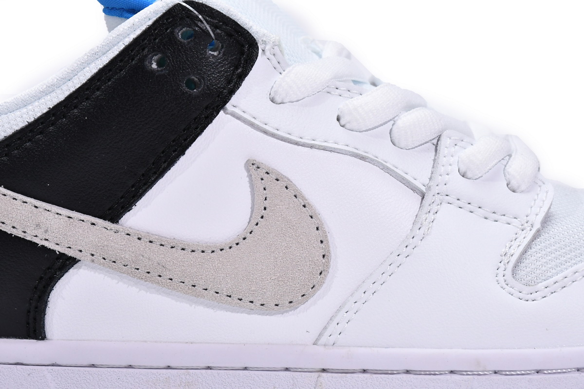 Nike SB Dunk Low Laser Blue   BQ6817-101