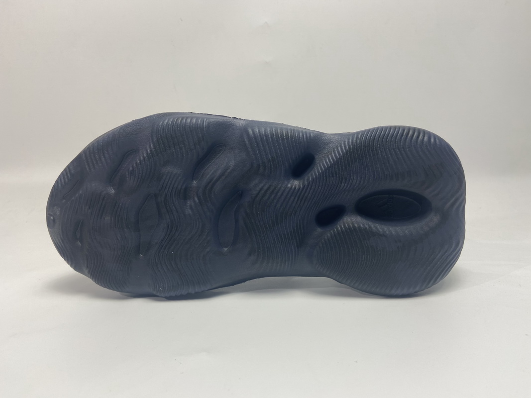 adidas Yeezy Foam Runner Mineral Blue  GV7903